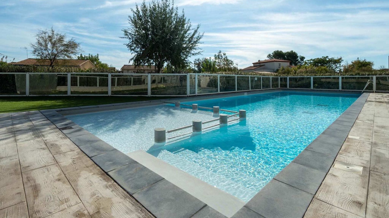 Photo of Outdoor in Serignan