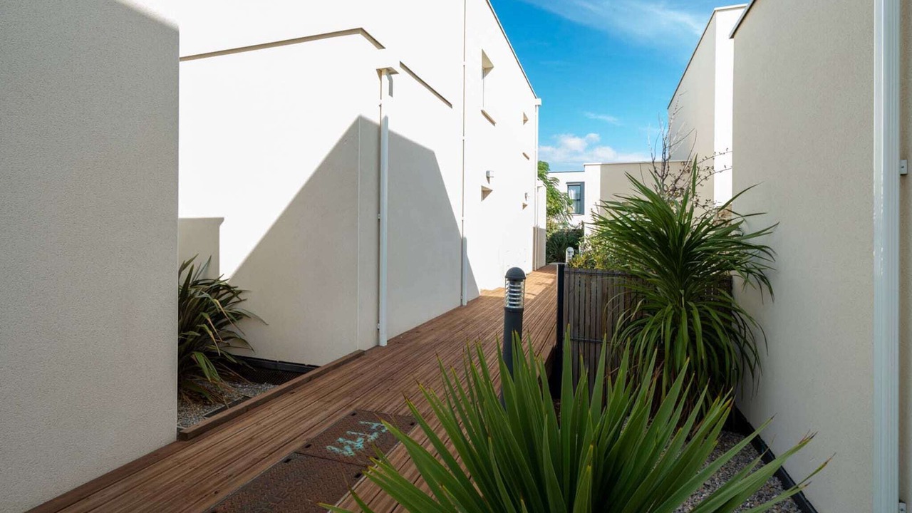 Photo of Outdoor in Serignan