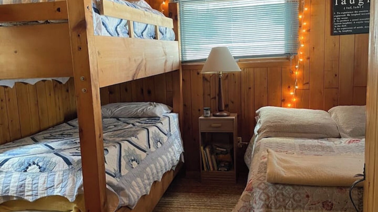 Photo of Bedroom in Grand Marais