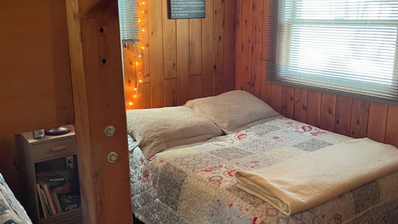 Photo of Bedroom in Grand Marais