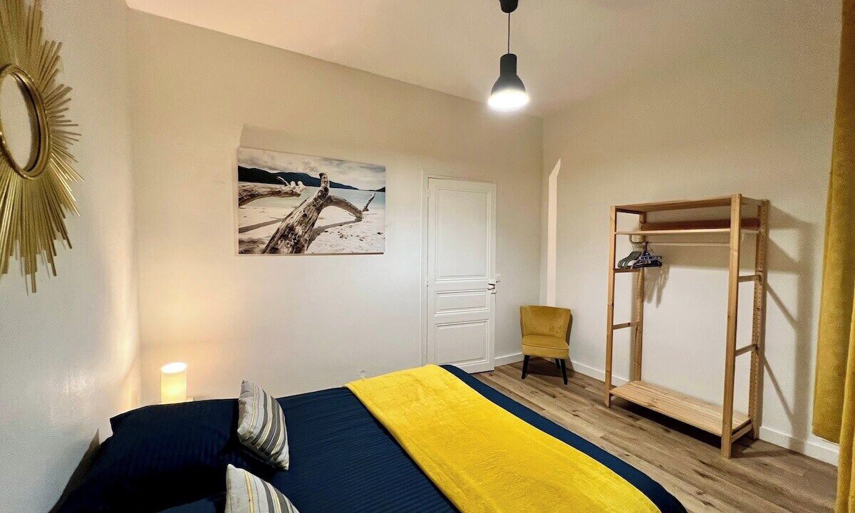 Photo of Bedroom in Brive-la-Gaillarde