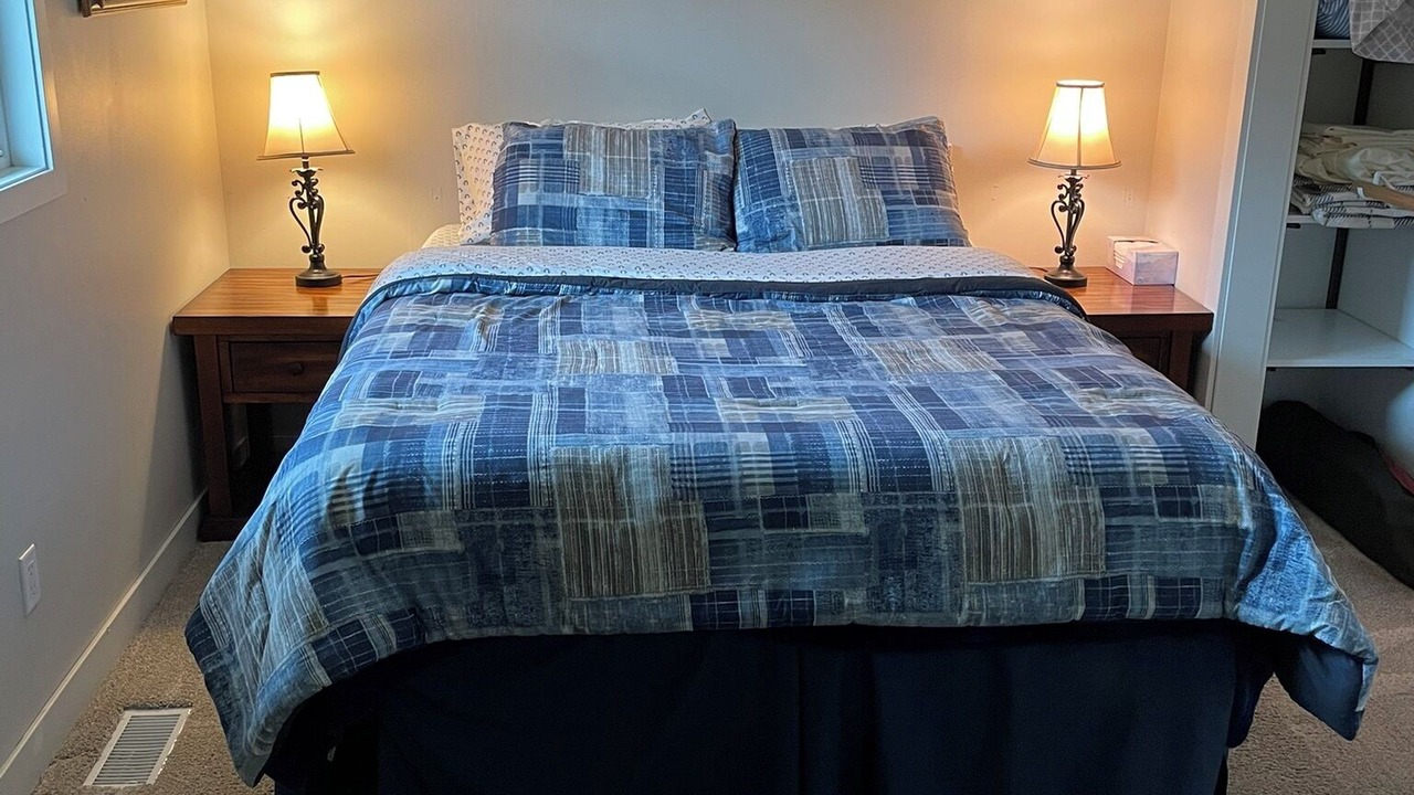 Photo of Bedroom in Thayer
