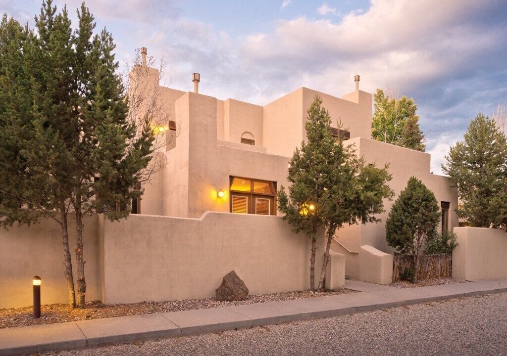 Photo of Others in Taos