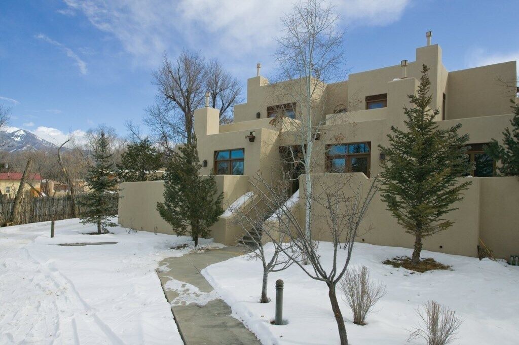Photo of Others in Taos