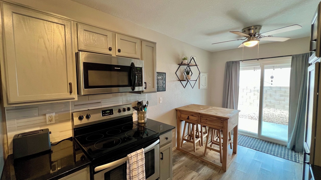 Photo of Kitchen in Harrison East South