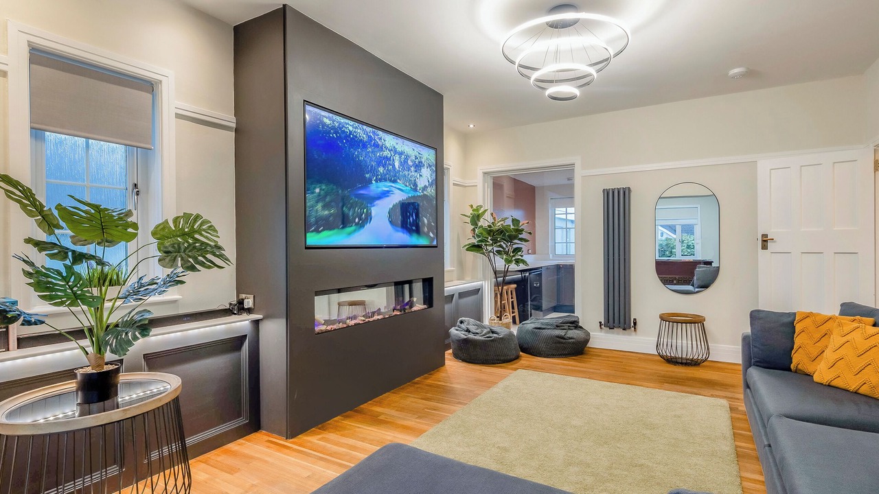 Photo of Others in Borth