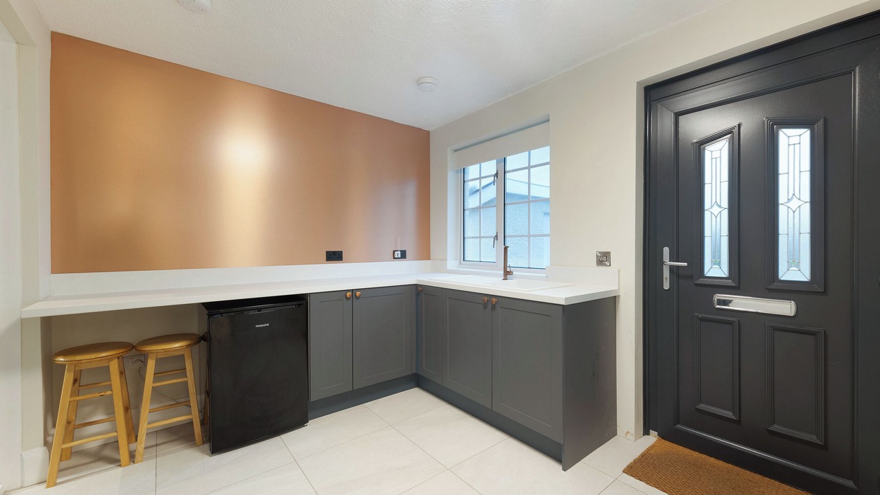 Photo of Others in Borth