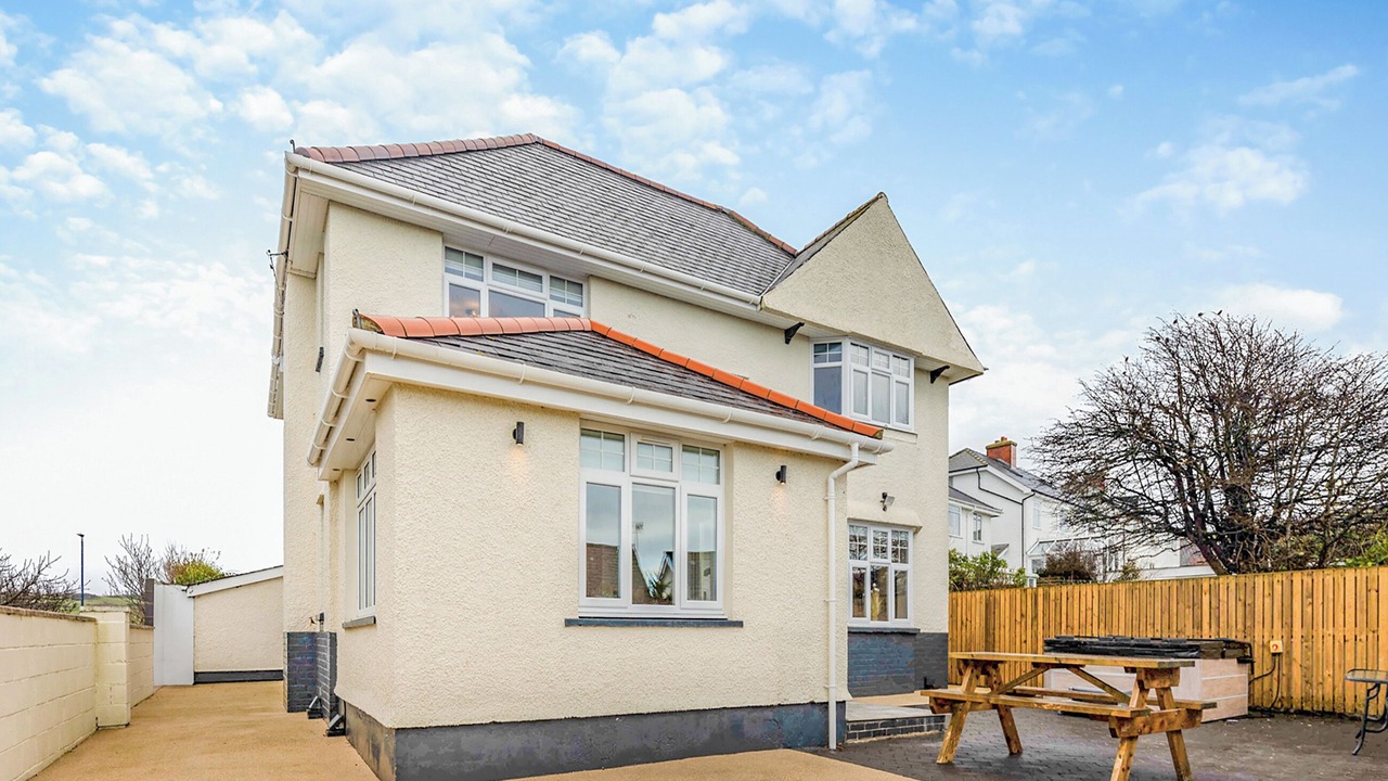 Photo of Outdoor in Borth