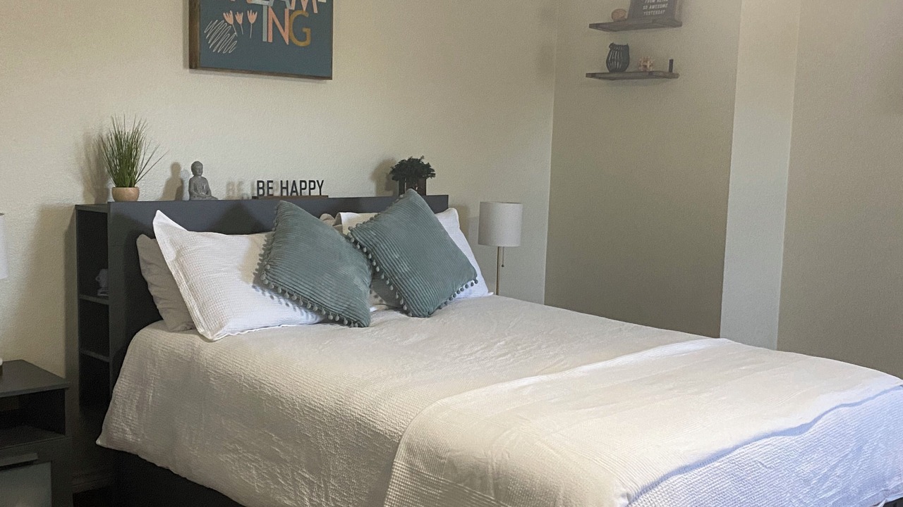 Photo of Bedroom in Cedar Hill