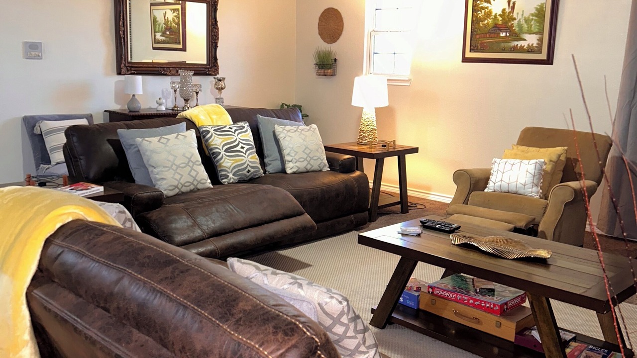 Photo of Livingroom in Cedar Hill