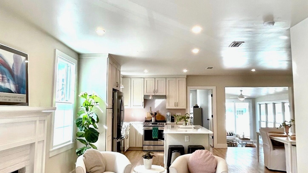 Photo of Livingroom in Miramar