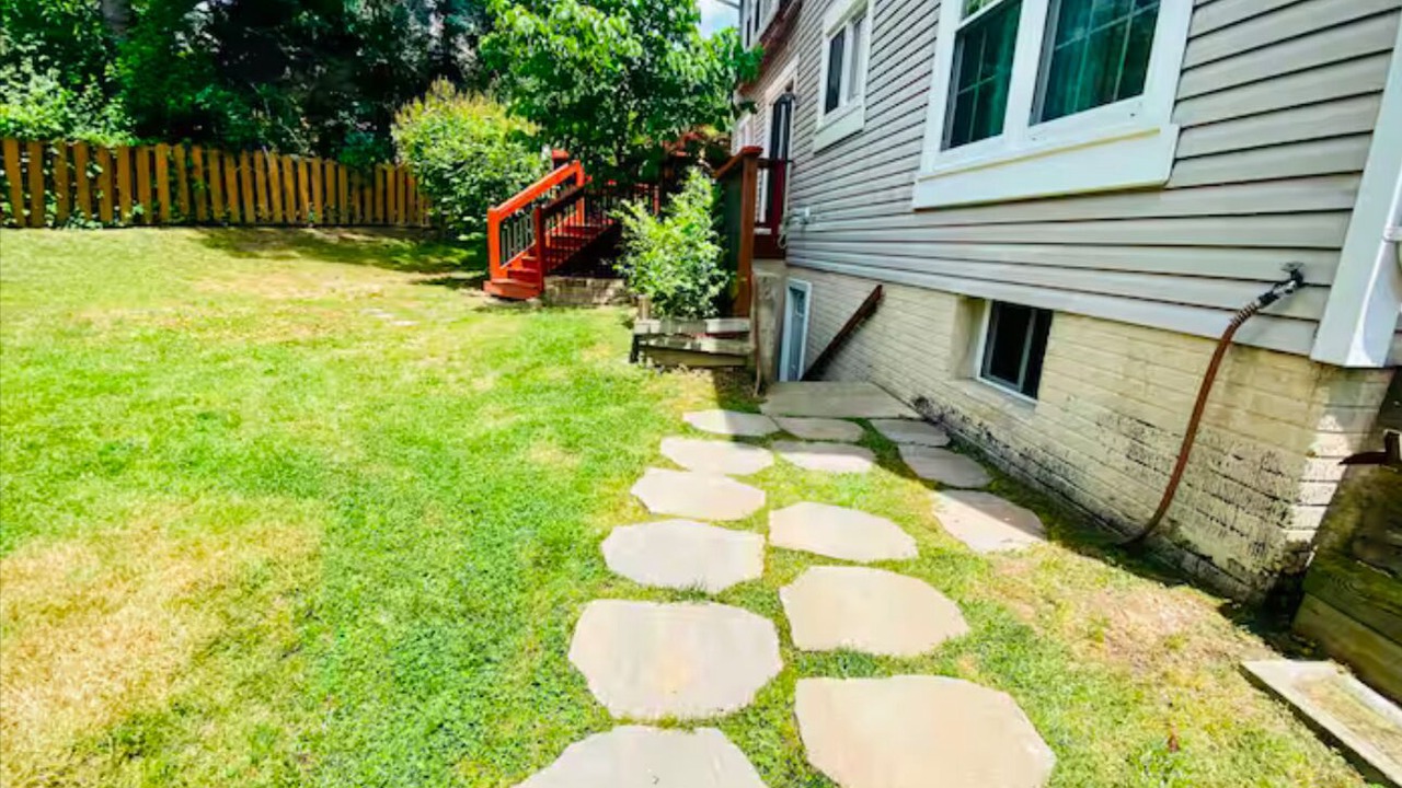 Photo of Outdoor in Beltsville