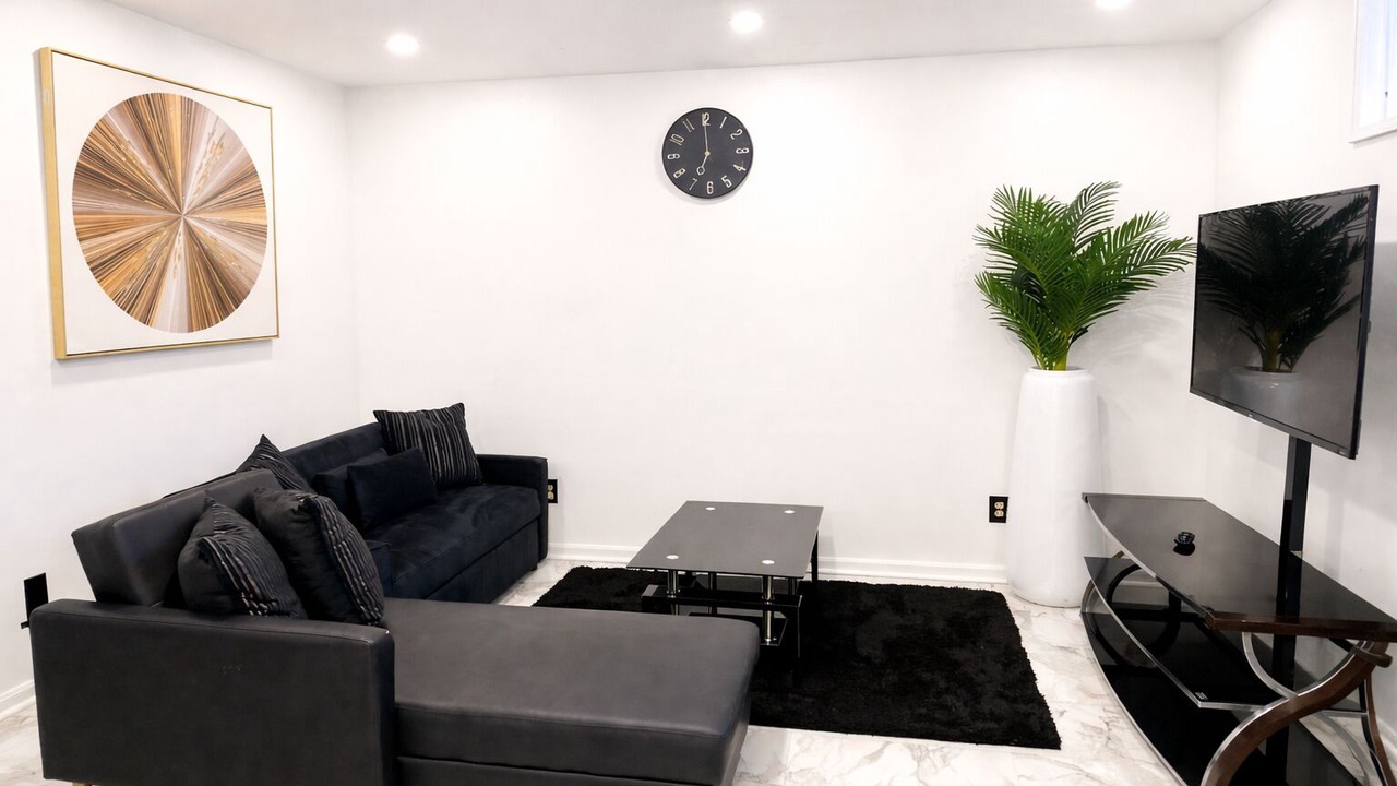 Photo of Livingroom in Beltsville