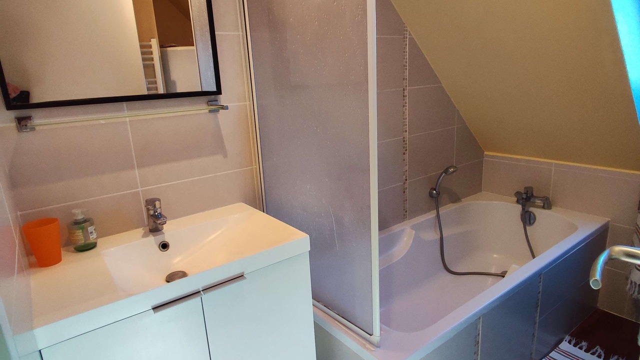 Photo of Bathroom in Donges