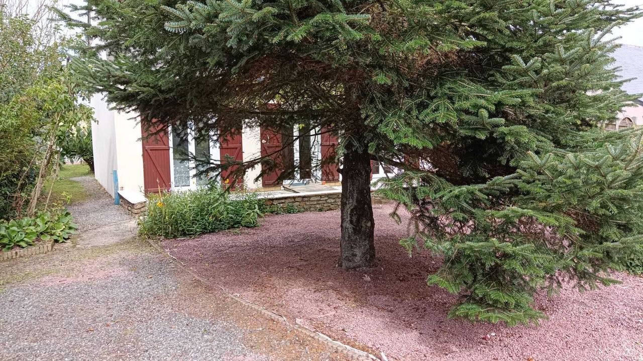 Photo of Outdoor in Donges