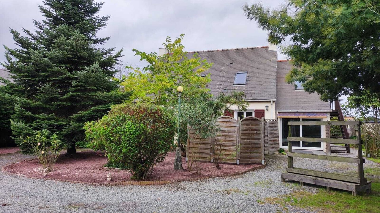 Photo of Outdoor in Donges