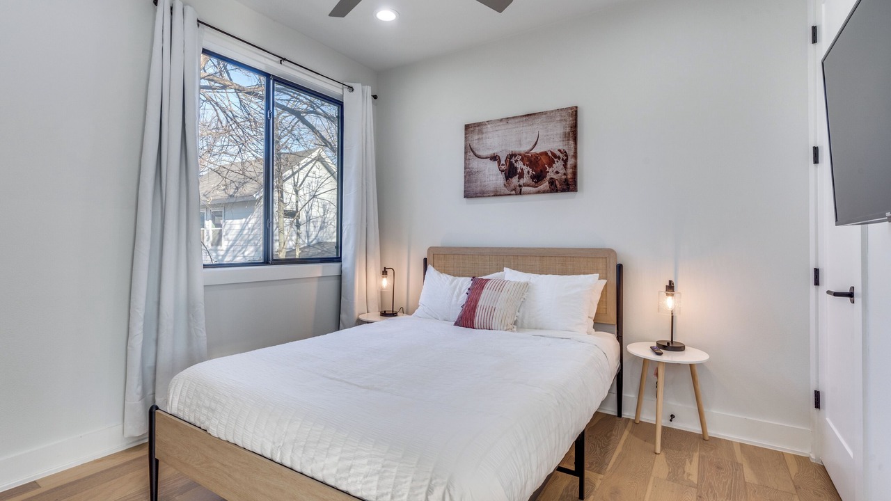 Photo of Bedroom in Govalle