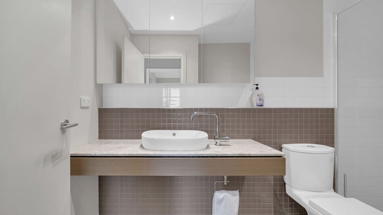 Photo of Bathroom in New Port