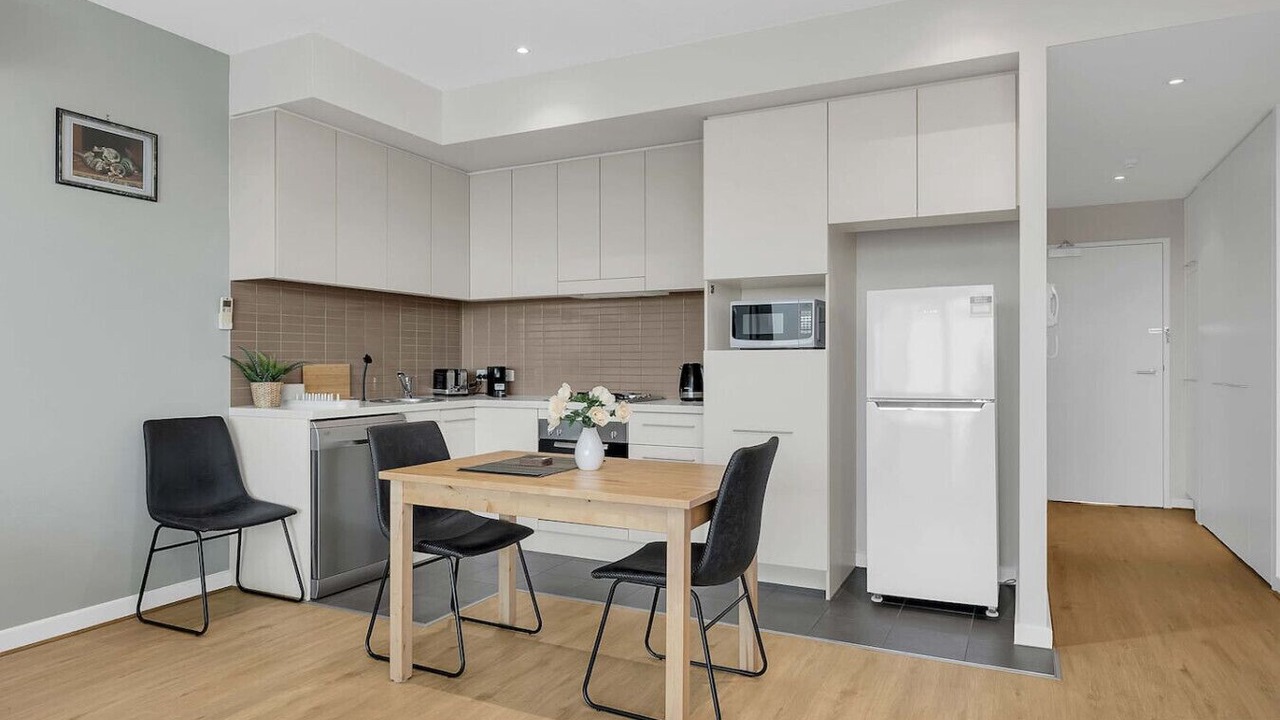 Photo of Others in New Port