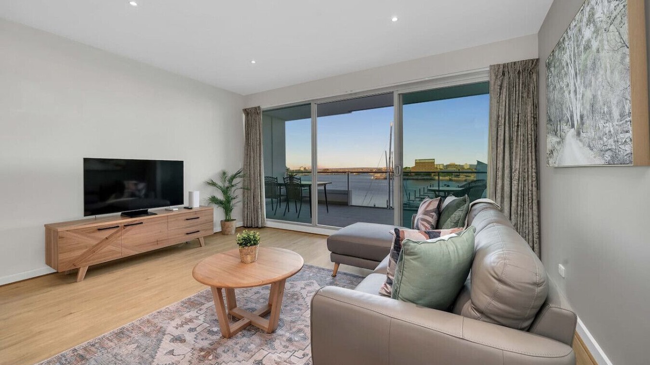 Photo of Livingroom in New Port