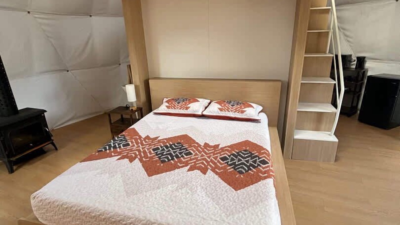 Photo of Bedroom in Denison