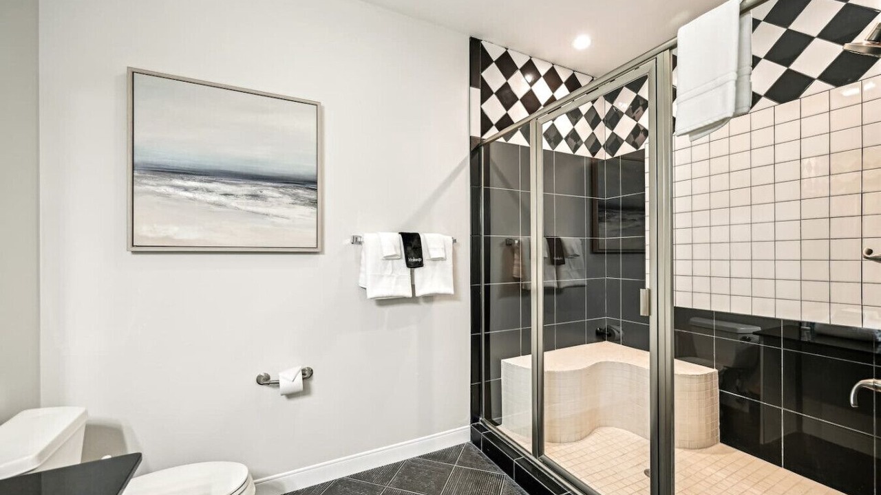 Photo of Bathroom in Lake Delton