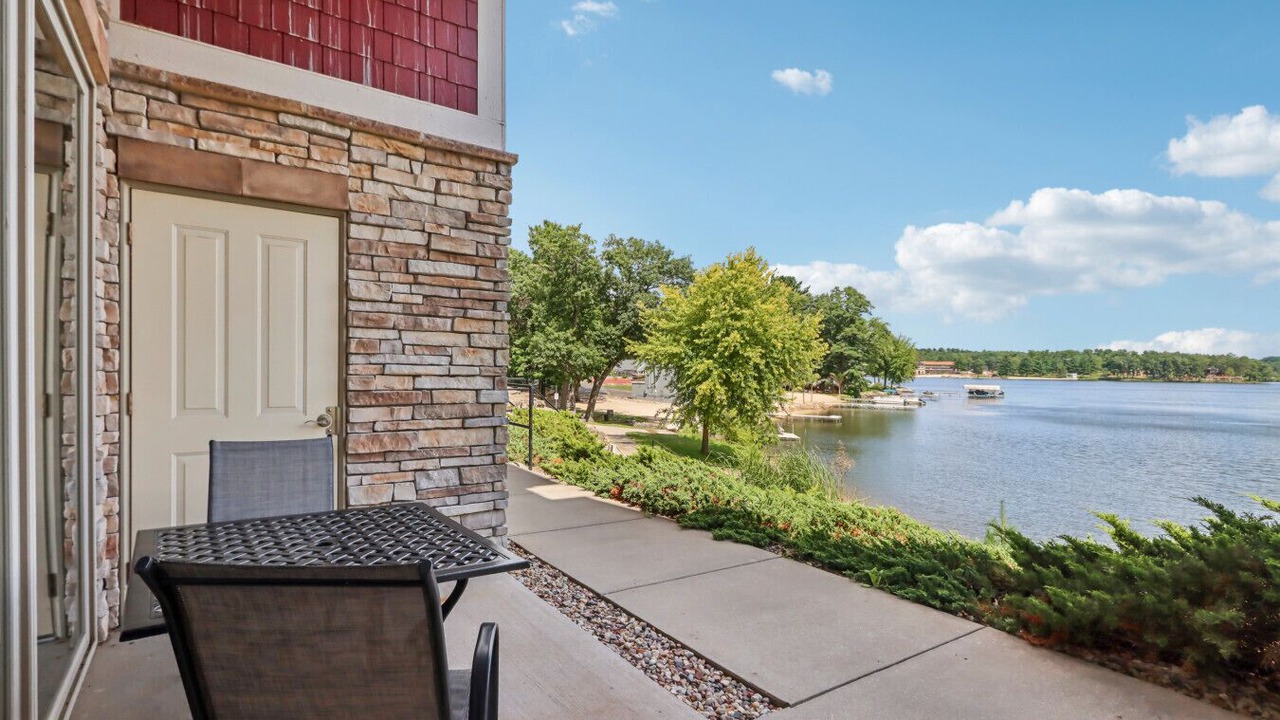 Photo of Outdoor in Lake Delton