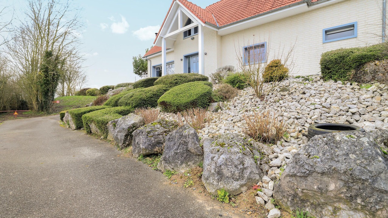 Photo of Others in Romeries