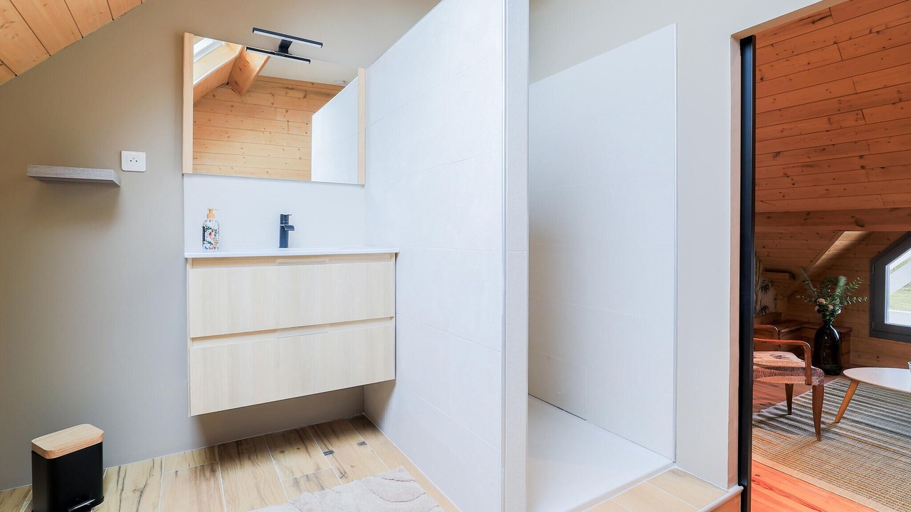 Photo of Bathroom in Romeries