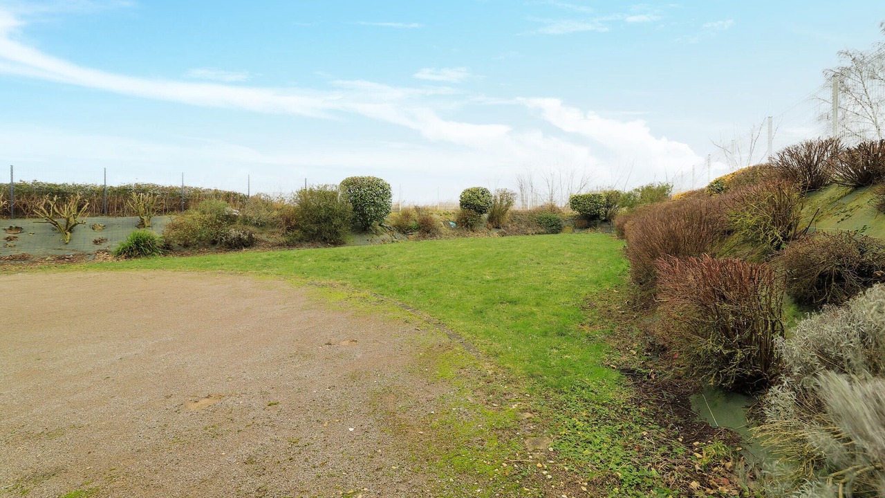 Photo of Others in Romeries