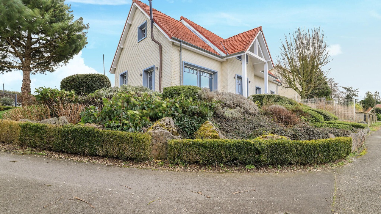 Photo of Others in Romeries