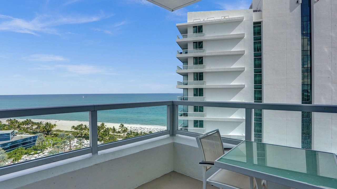 Photo of Outdoor in Mid Beach
