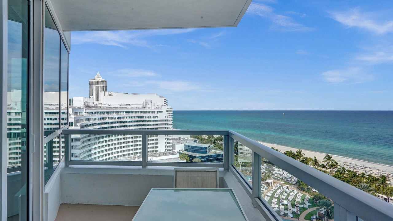 Photo of Outdoor in Mid Beach