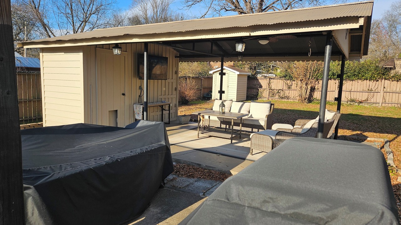 Photo of Outdoor in Red Bank