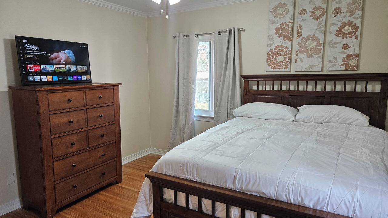 Photo of Bedroom in Red Bank
