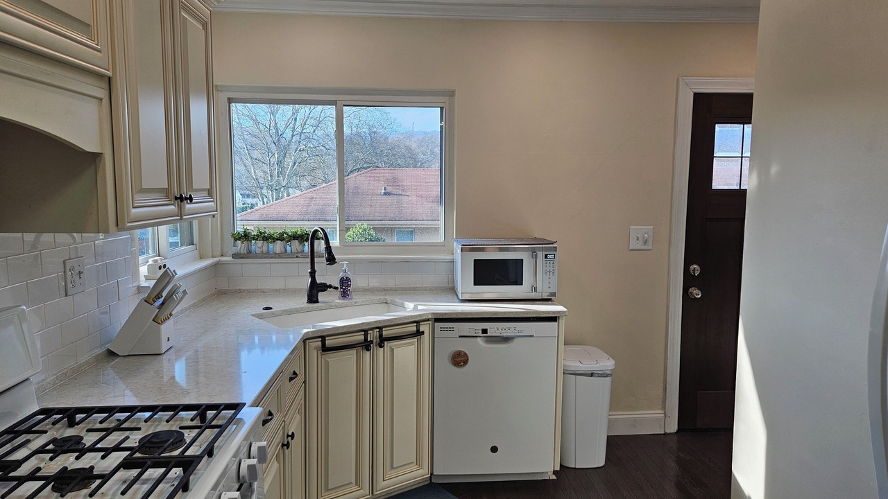 Photo of Kitchen in Red Bank