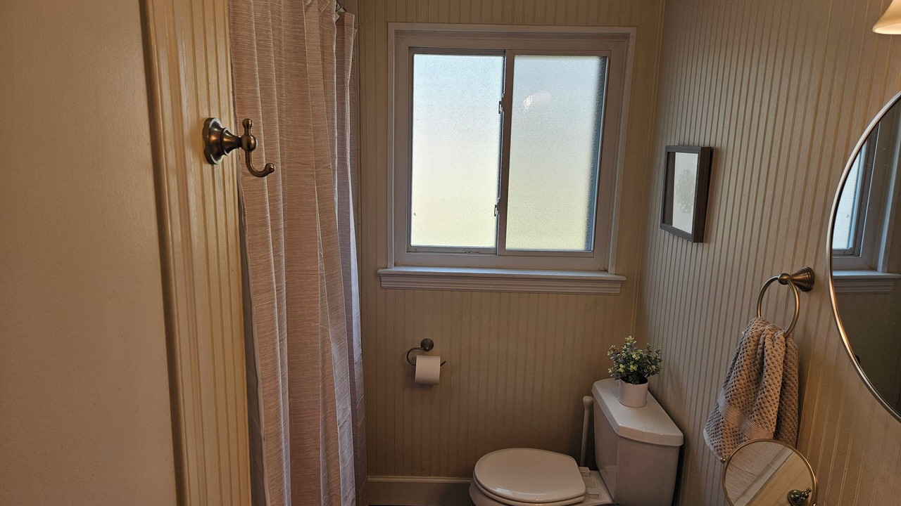 Photo of Bathroom in Red Bank
