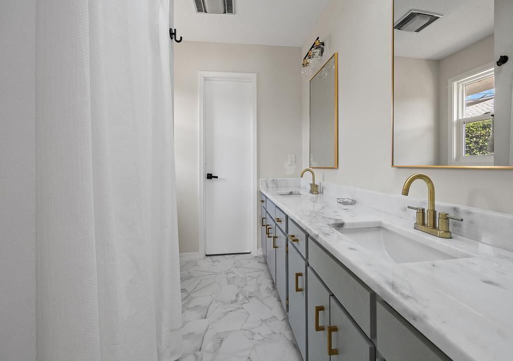 Photo of Bathroom in Old Ponte Vedra Beach