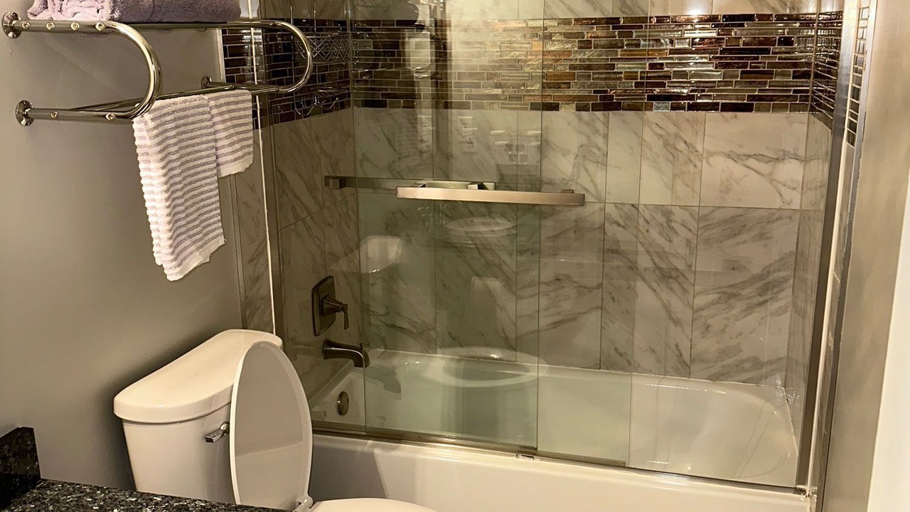 Photo of Bathroom in Reynoldsburg