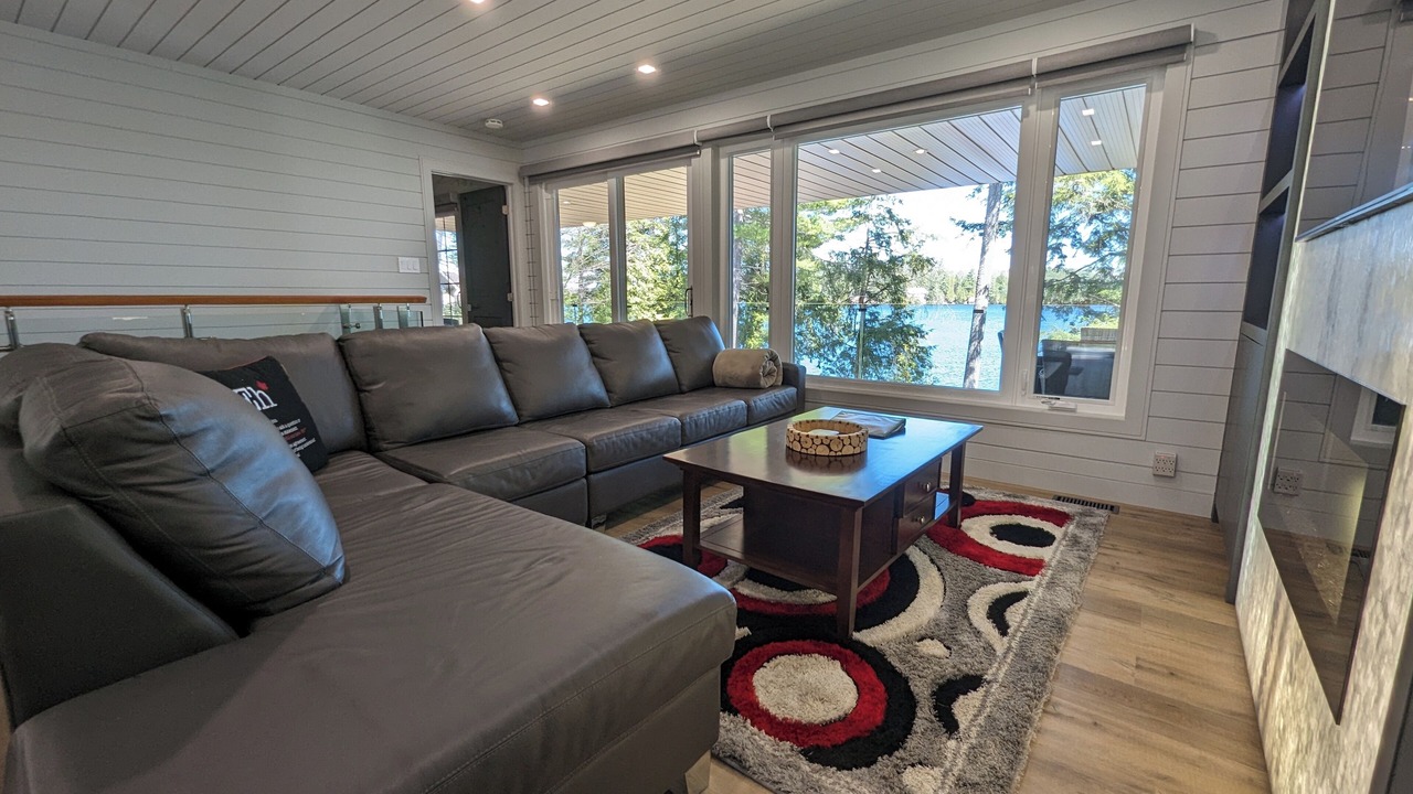 Photo of Livingroom in North Kawartha