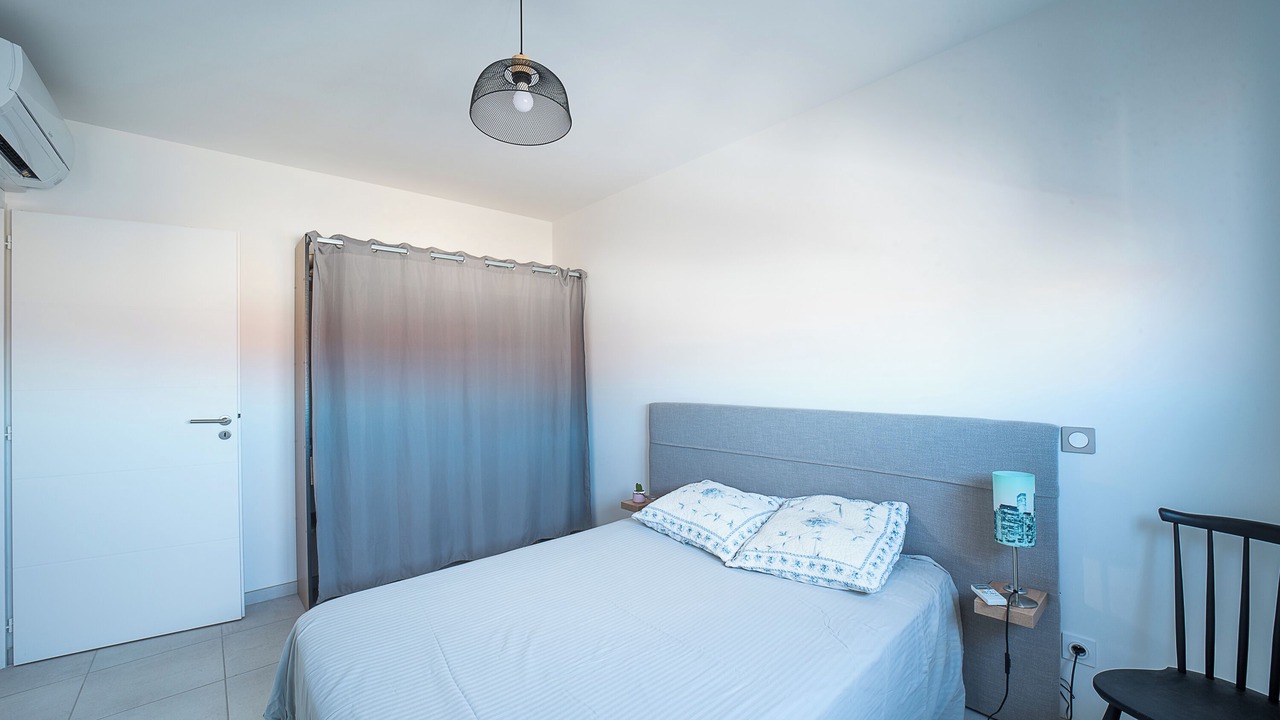 Photo of Bedroom in Pia