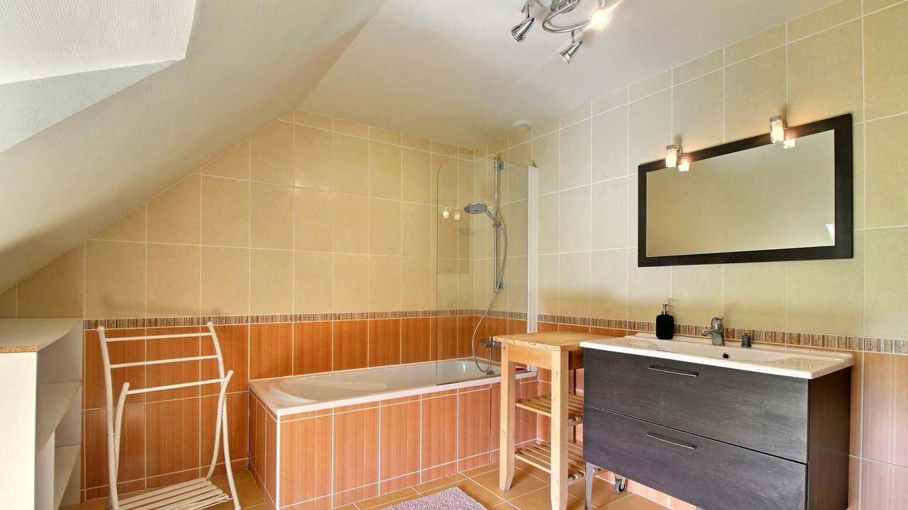 Photo of Bathroom in Guegon