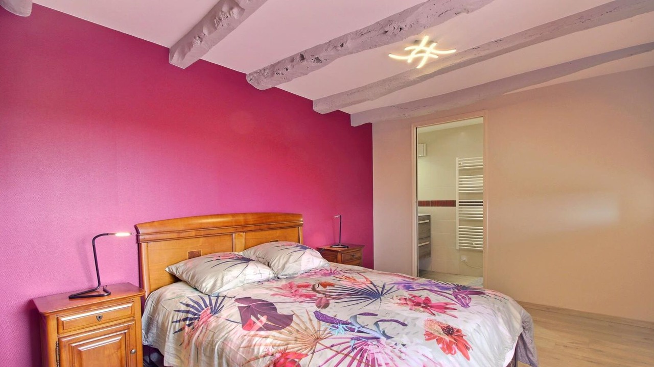 Photo of Bedroom in Guegon