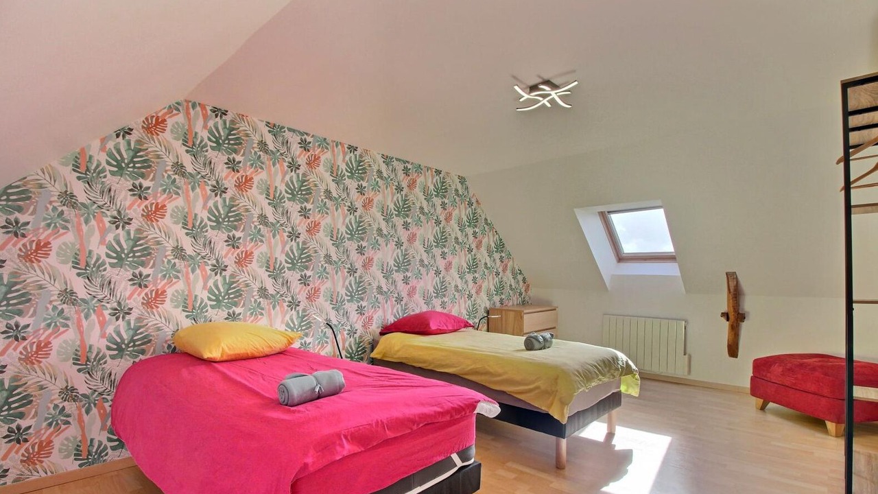 Photo of Others in Guegon