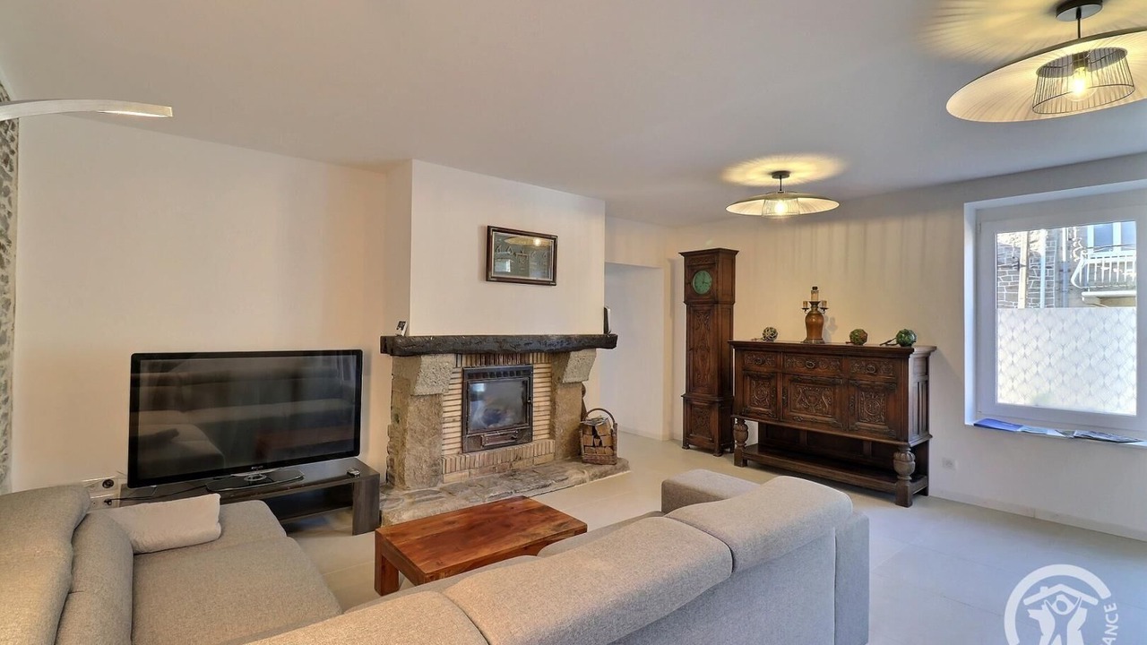 Photo of Livingroom in Miniac-Morvan