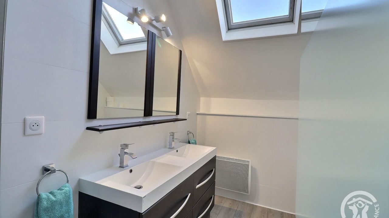 Photo of Bathroom in Miniac-Morvan