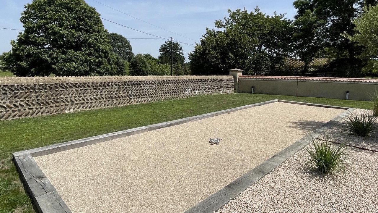 Photo of Outdoor in Lasclaveries