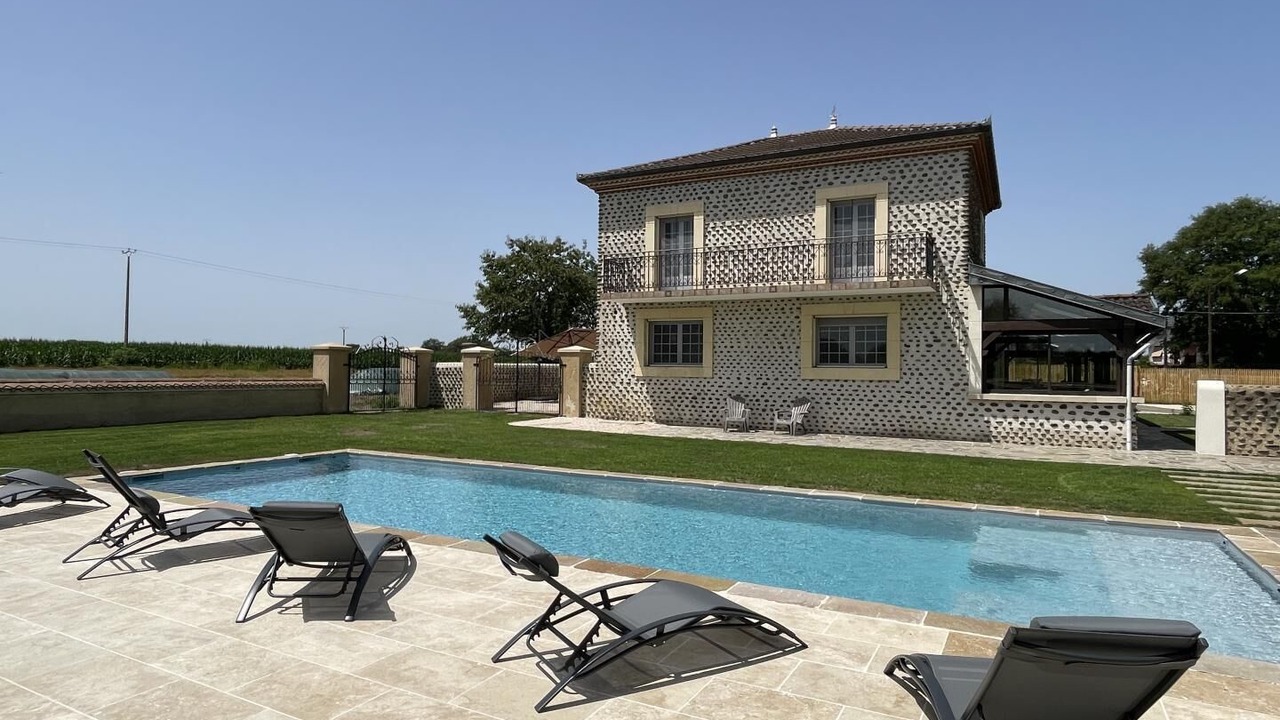 Photo of Outdoor in Lasclaveries