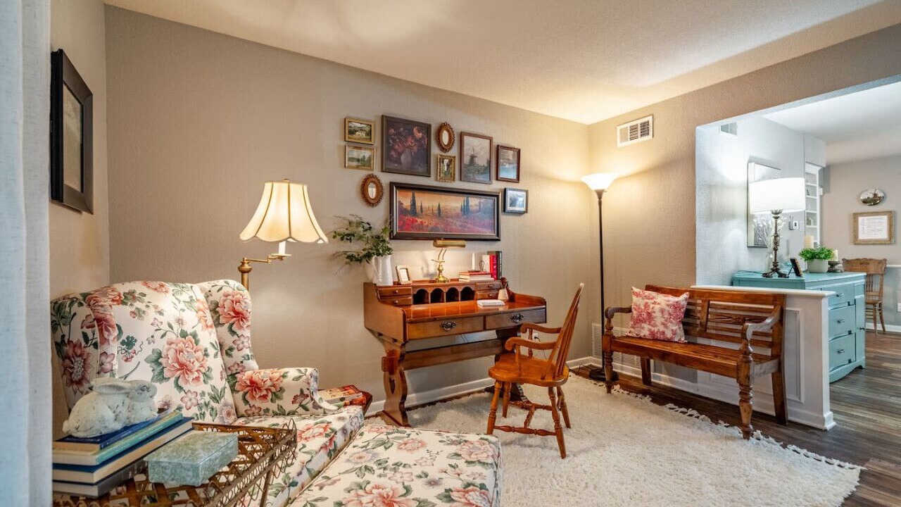 Photo of Livingroom in Irving