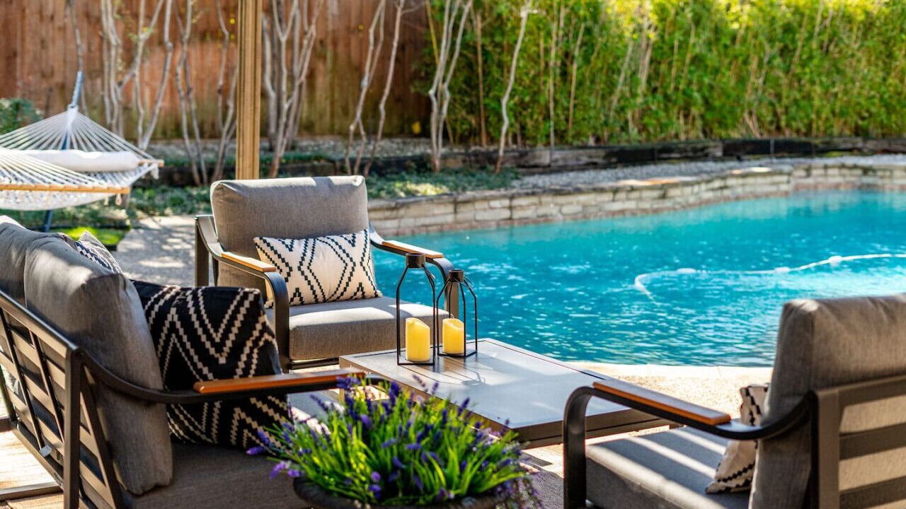 Photo of Outdoor in Addison